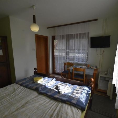 Guest House Znidar ボーヒニ エクステリア 写真