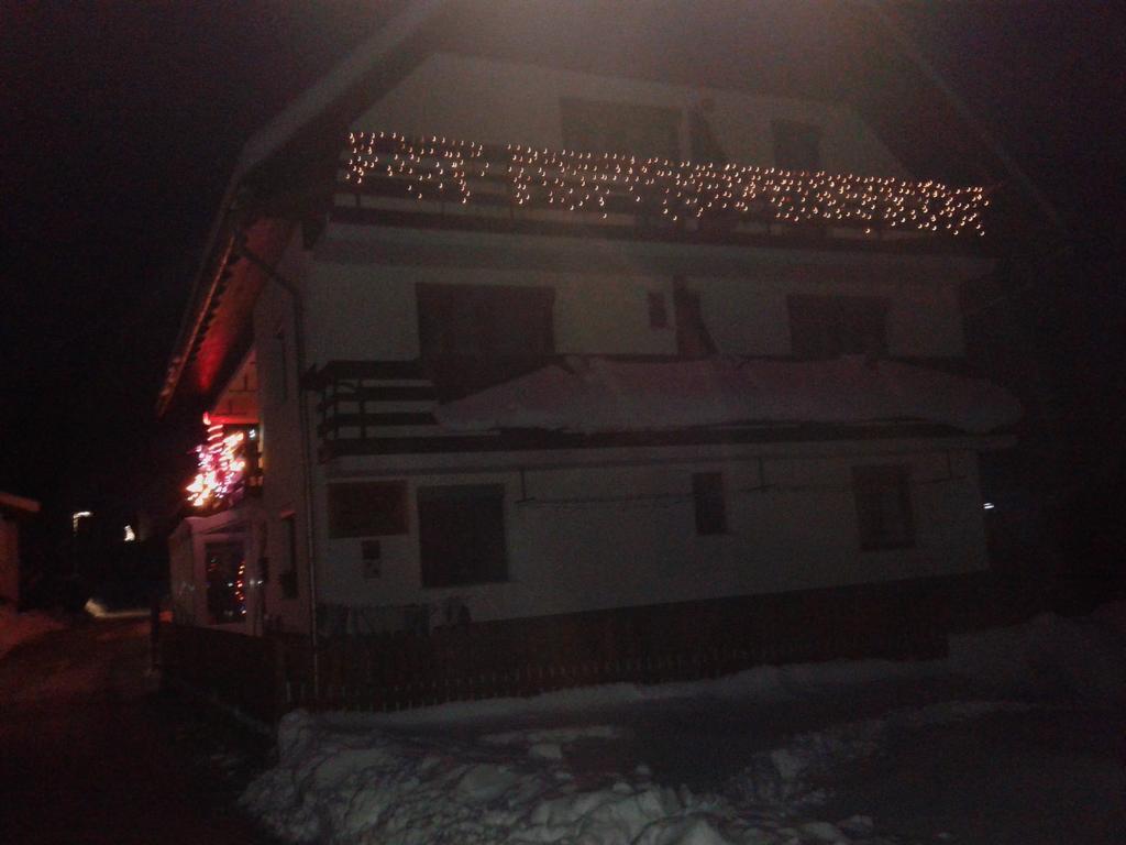 Guest House Znidar ボーヒニ エクステリア 写真